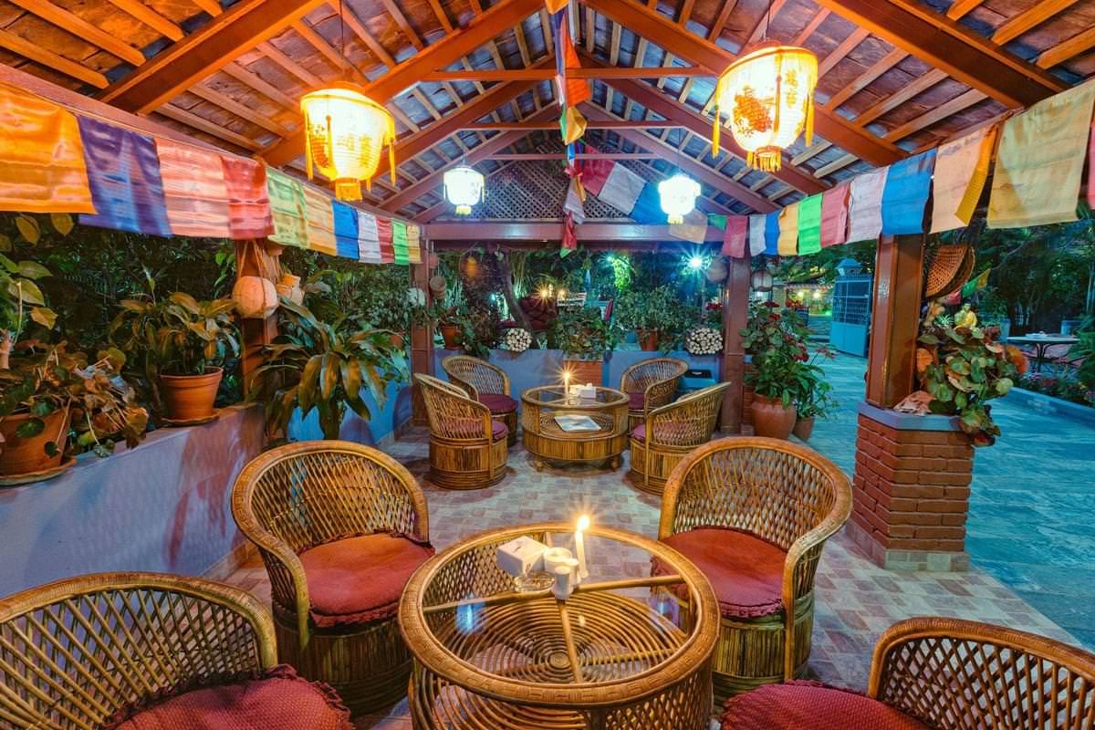 The Hotel Silver Oaks Inn thumbnail 4