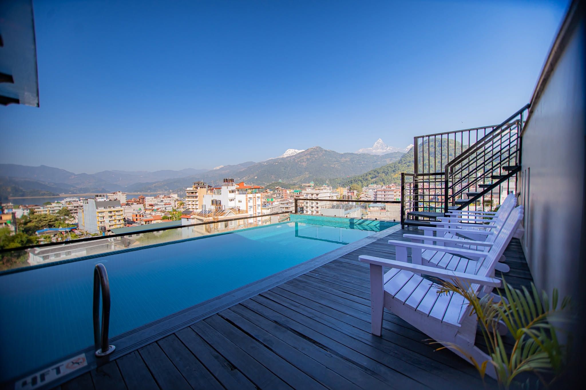 Aabas Pokhara by Barahi Hospitality thumbnail 20