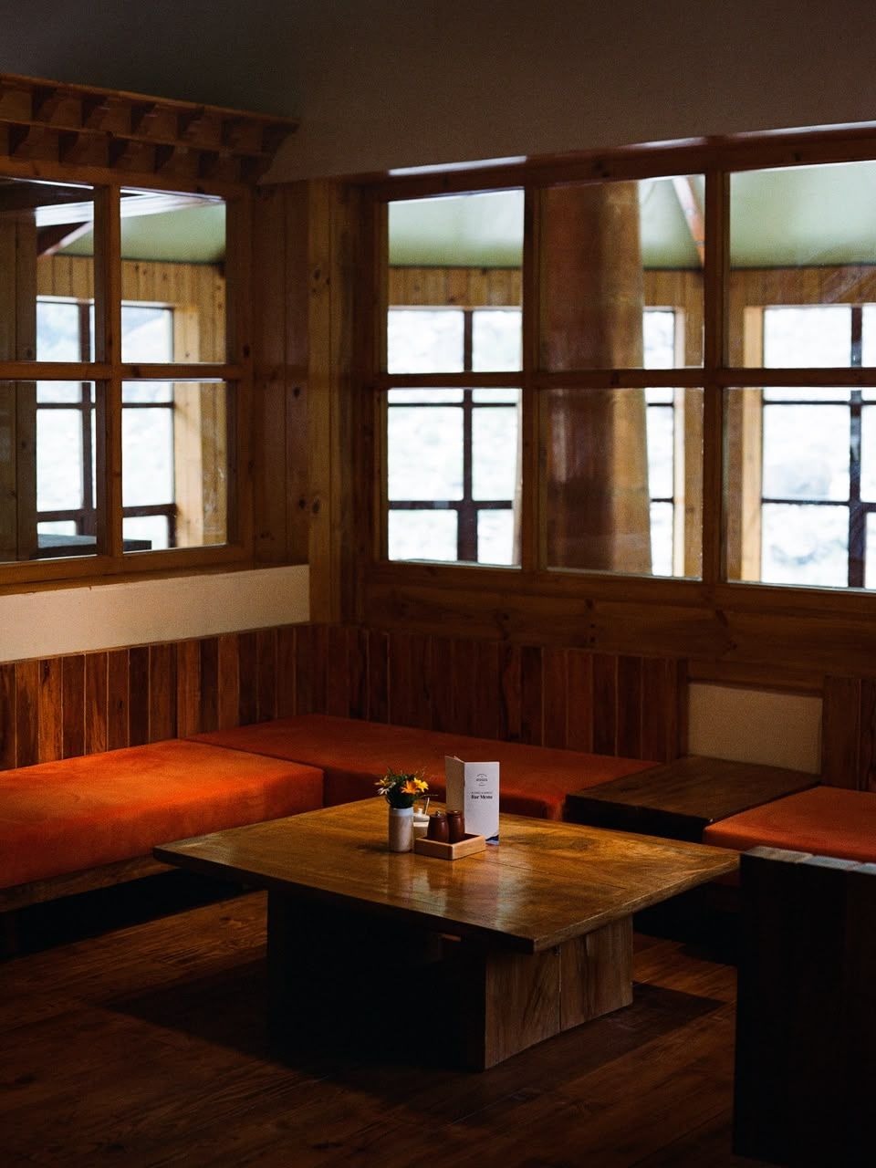 Mountain Lodges of Nepal - Phakding thumbnail 3