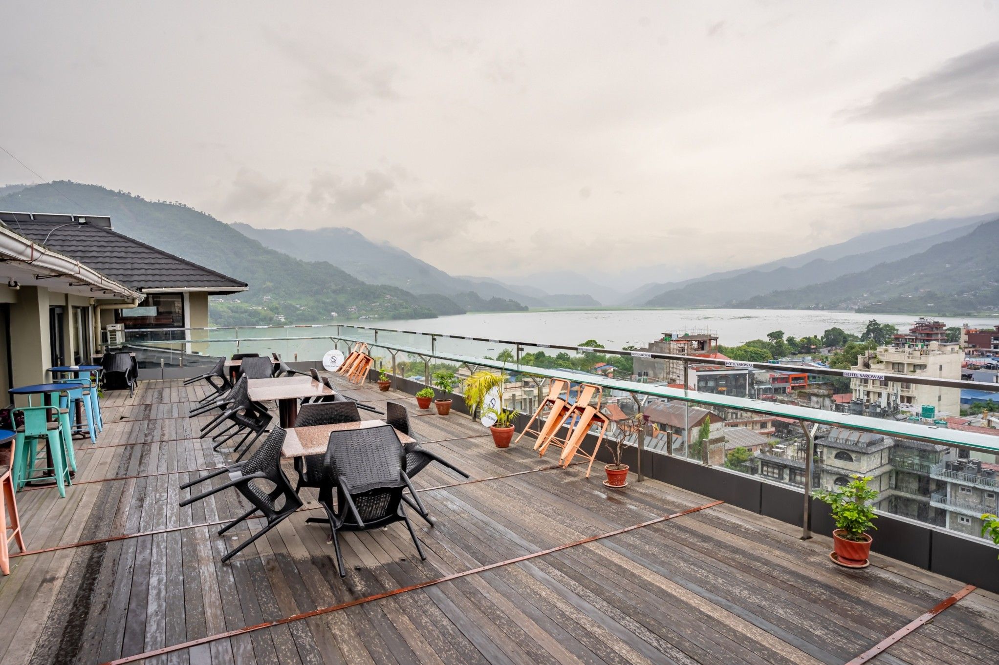 Hotel Sarowar thumbnail 10