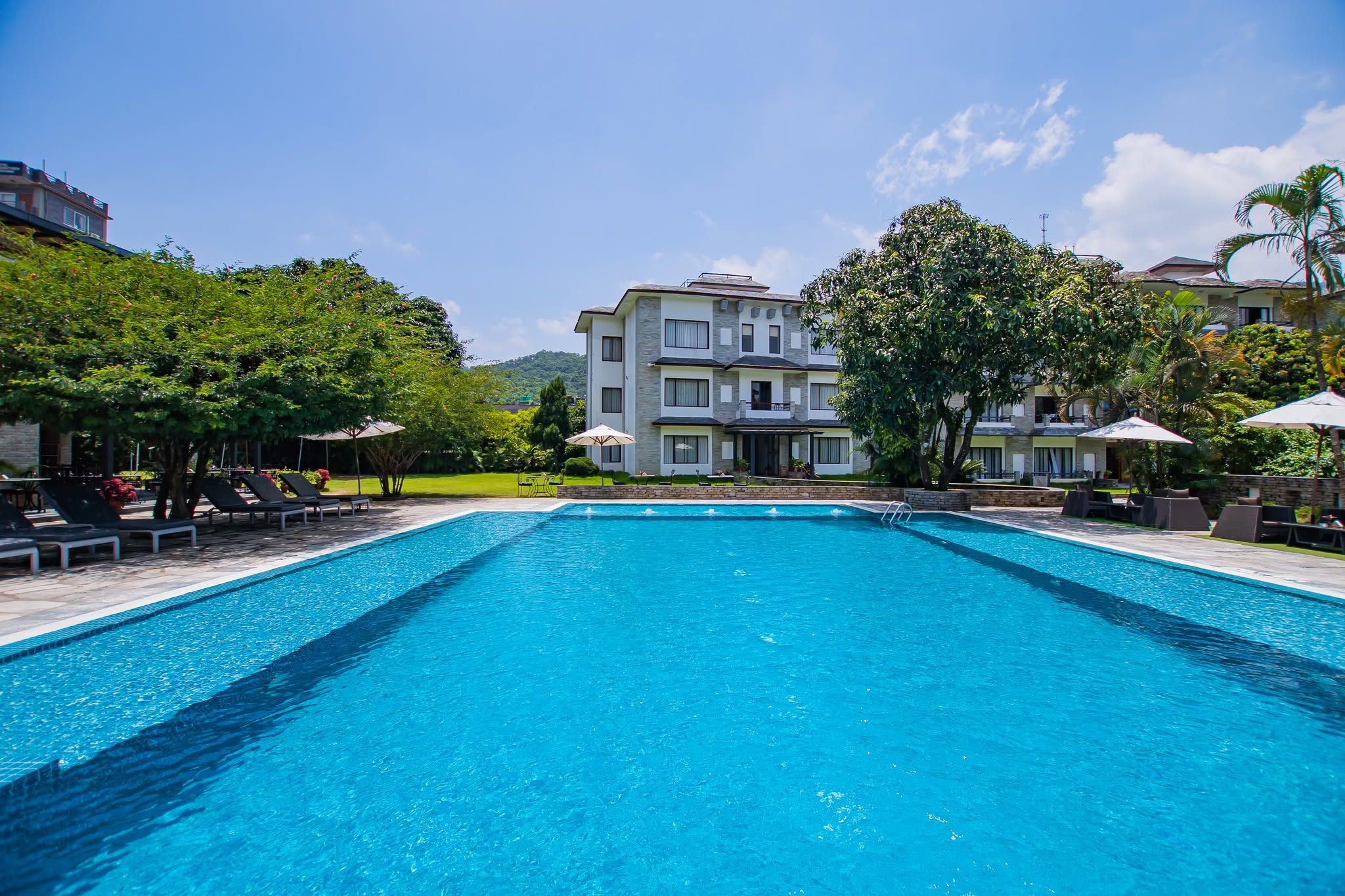 Hotel Barahi Pokhara thumbnail 13