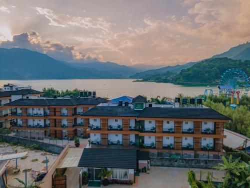 Majestic Lake Front Hotel & Suites in Street 18B, Khahare, Lakeside