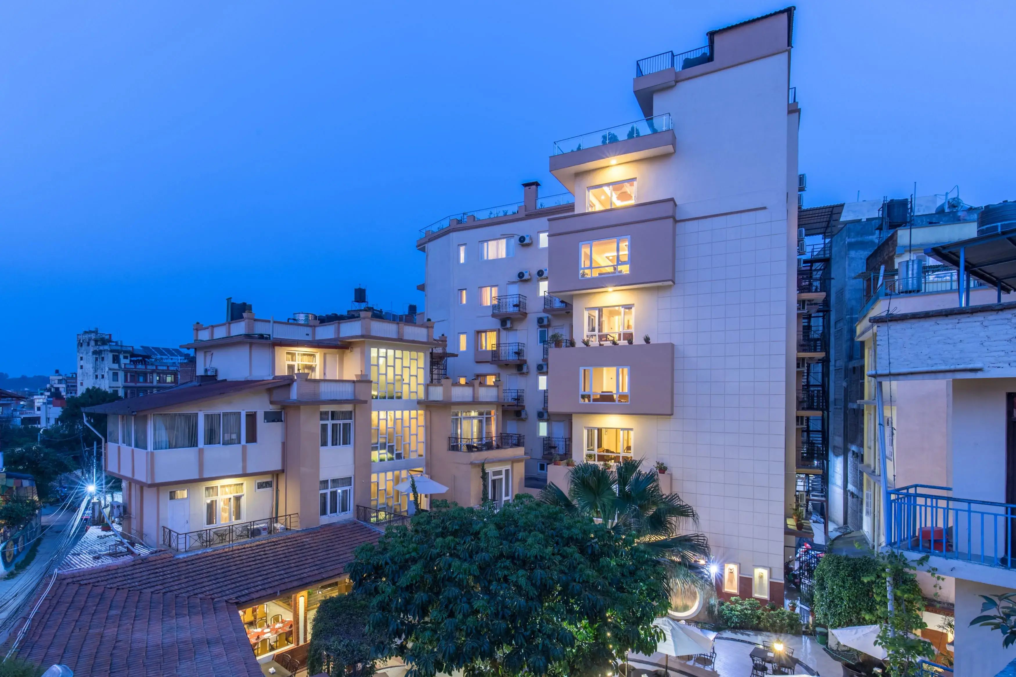 Hotel Moonlight thumbnail 2