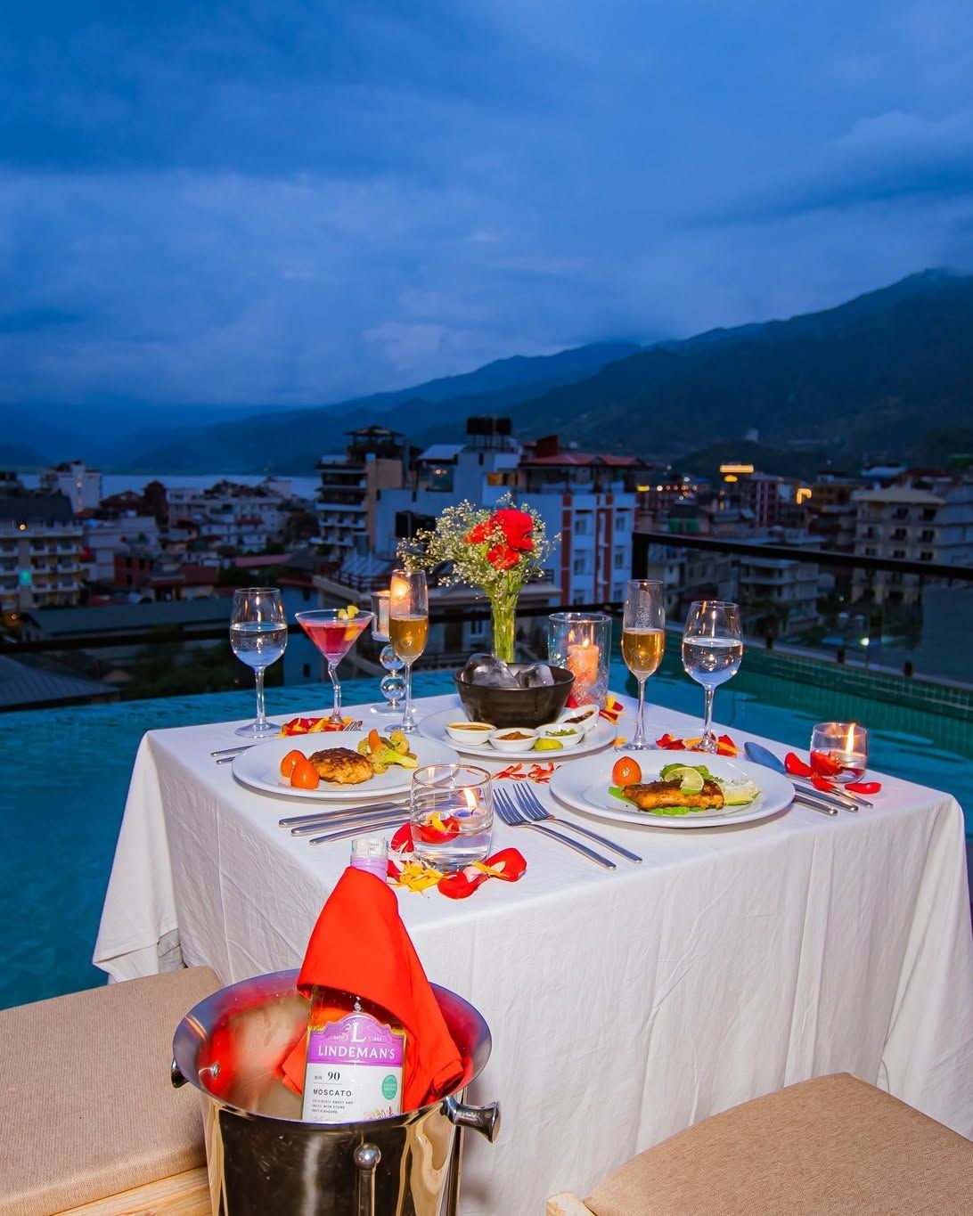 Aabas Pokhara by Barahi Hospitality thumbnail 21