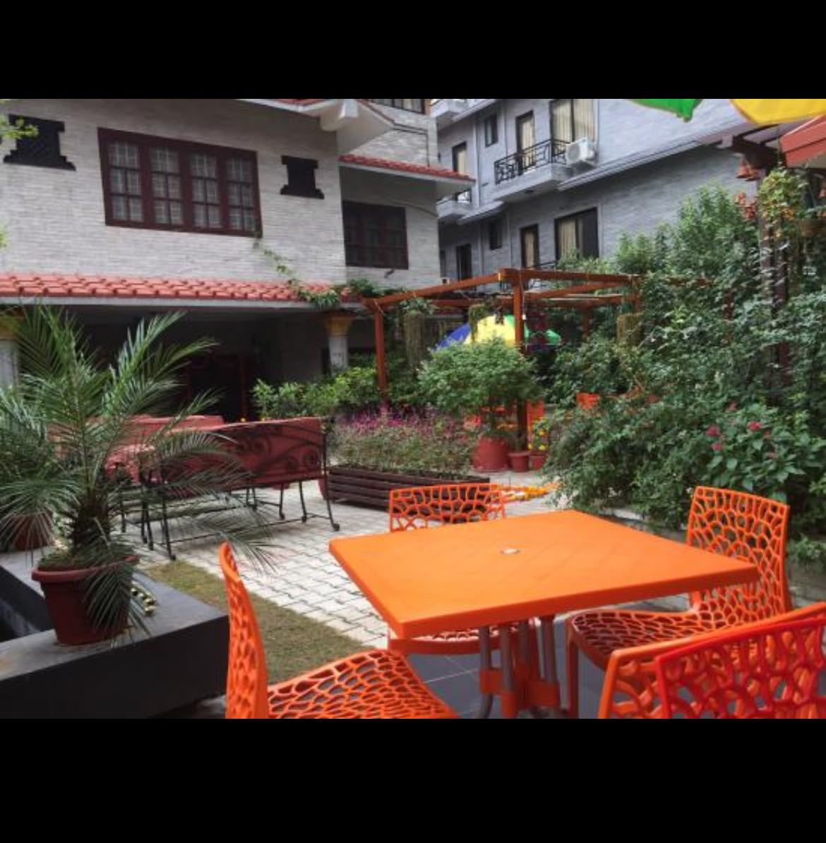 Middle Path Hotel & Spa  thumbnail 5