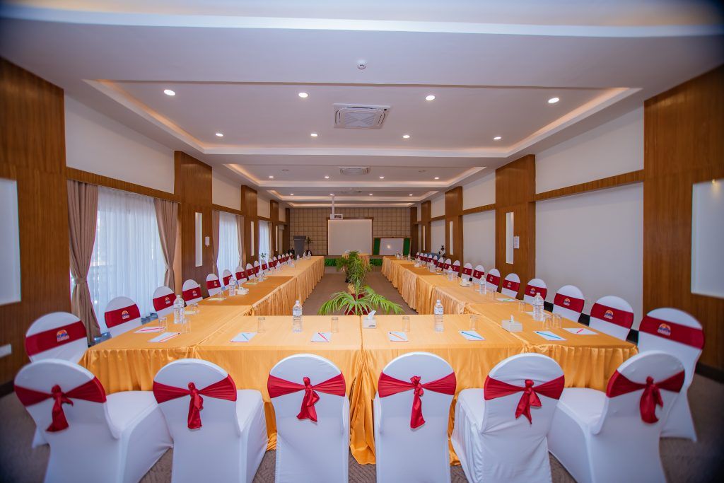 Hotel Pokhara Village & Spa thumbnail 2