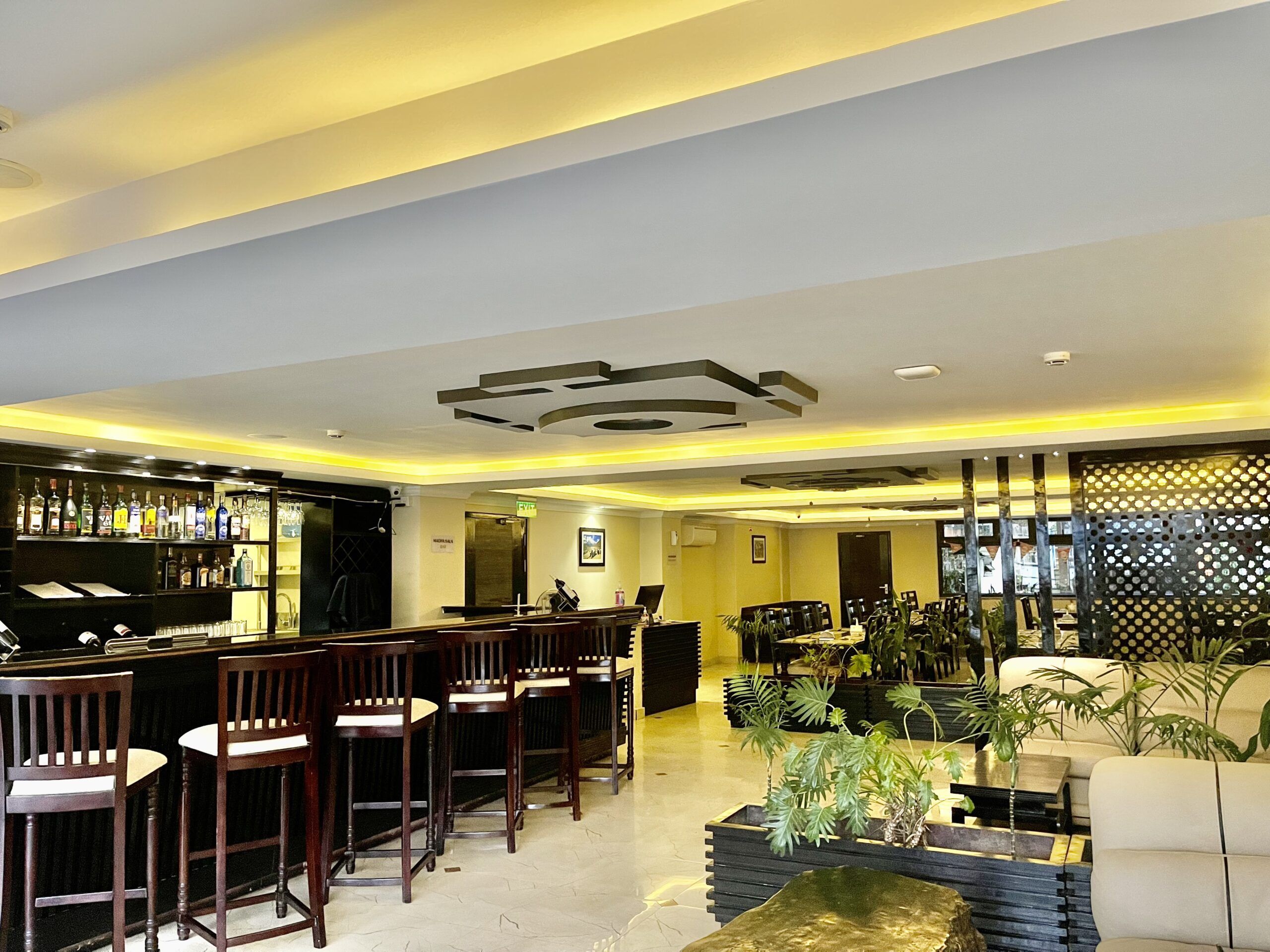 Hotel Sarowar thumbnail 12