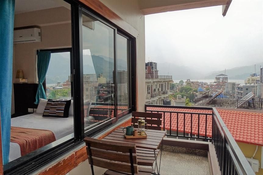 Hotel Karuna thumbnail 7