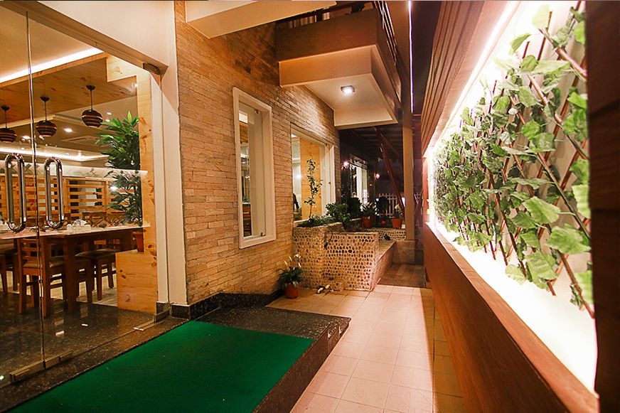 Hotel Lake Paradise thumbnail 9