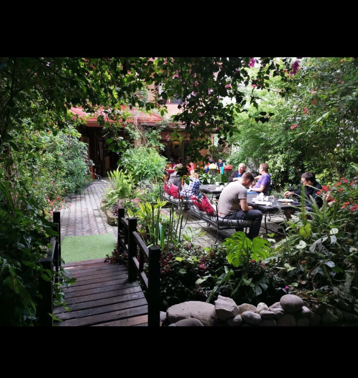Middle Path Hotel & Spa  thumbnail 6