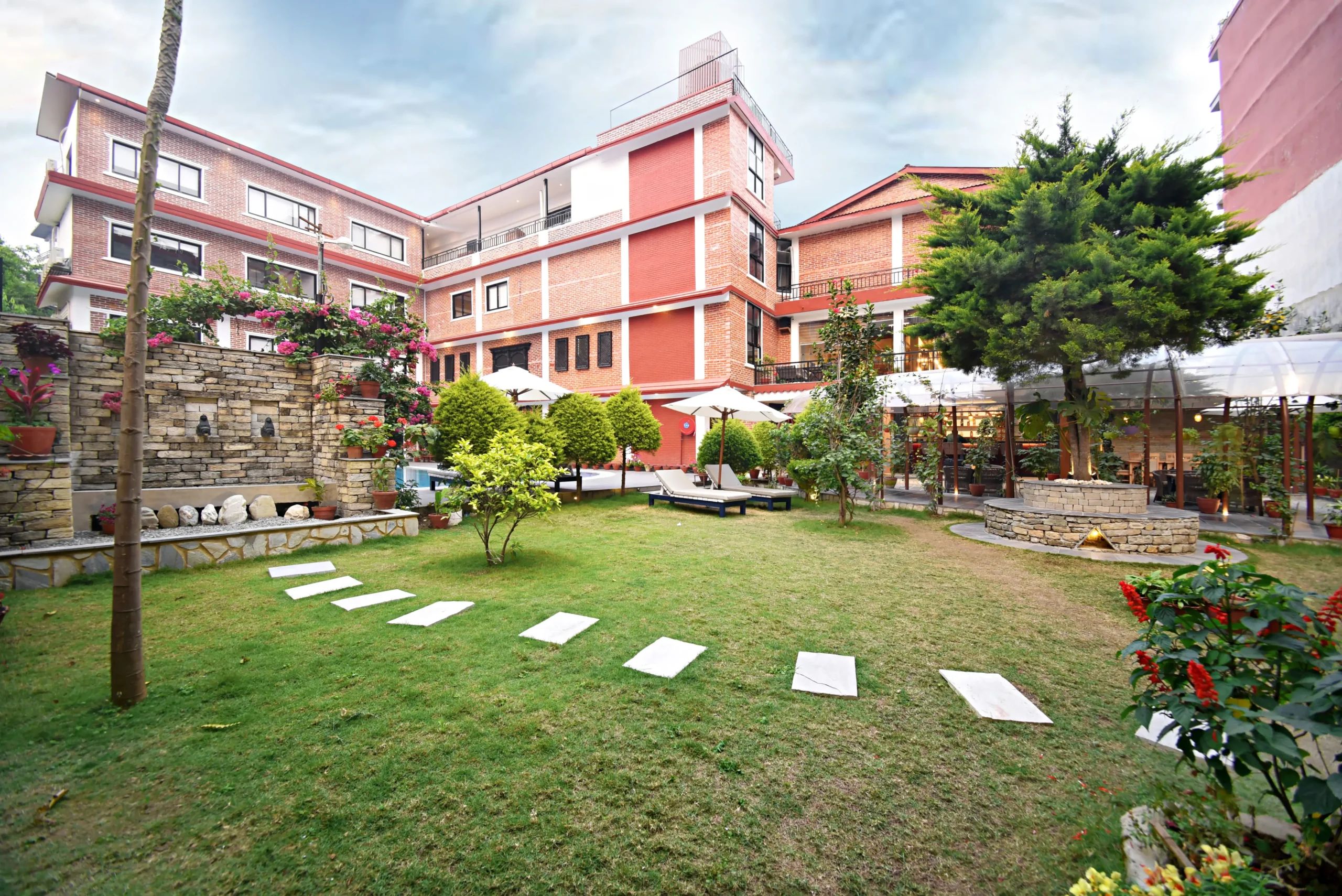 Temple Himalaya Hotel & Spa’s thumbnail 19