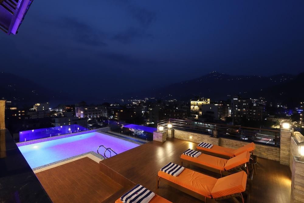 Hotel Mala  thumbnail 8