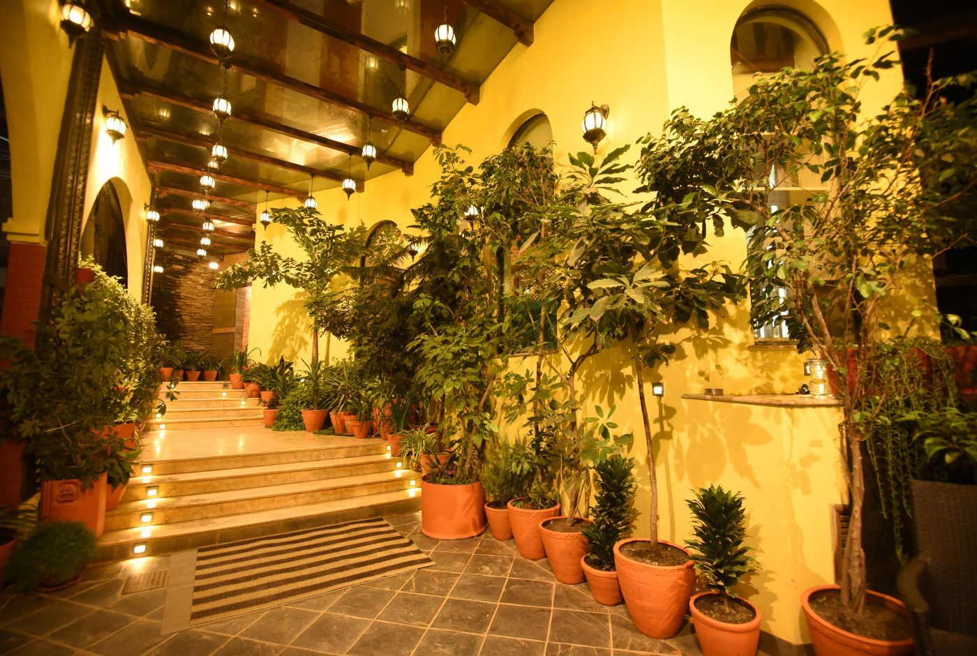 Woodapple Hotel and Spa thumbnail 2
