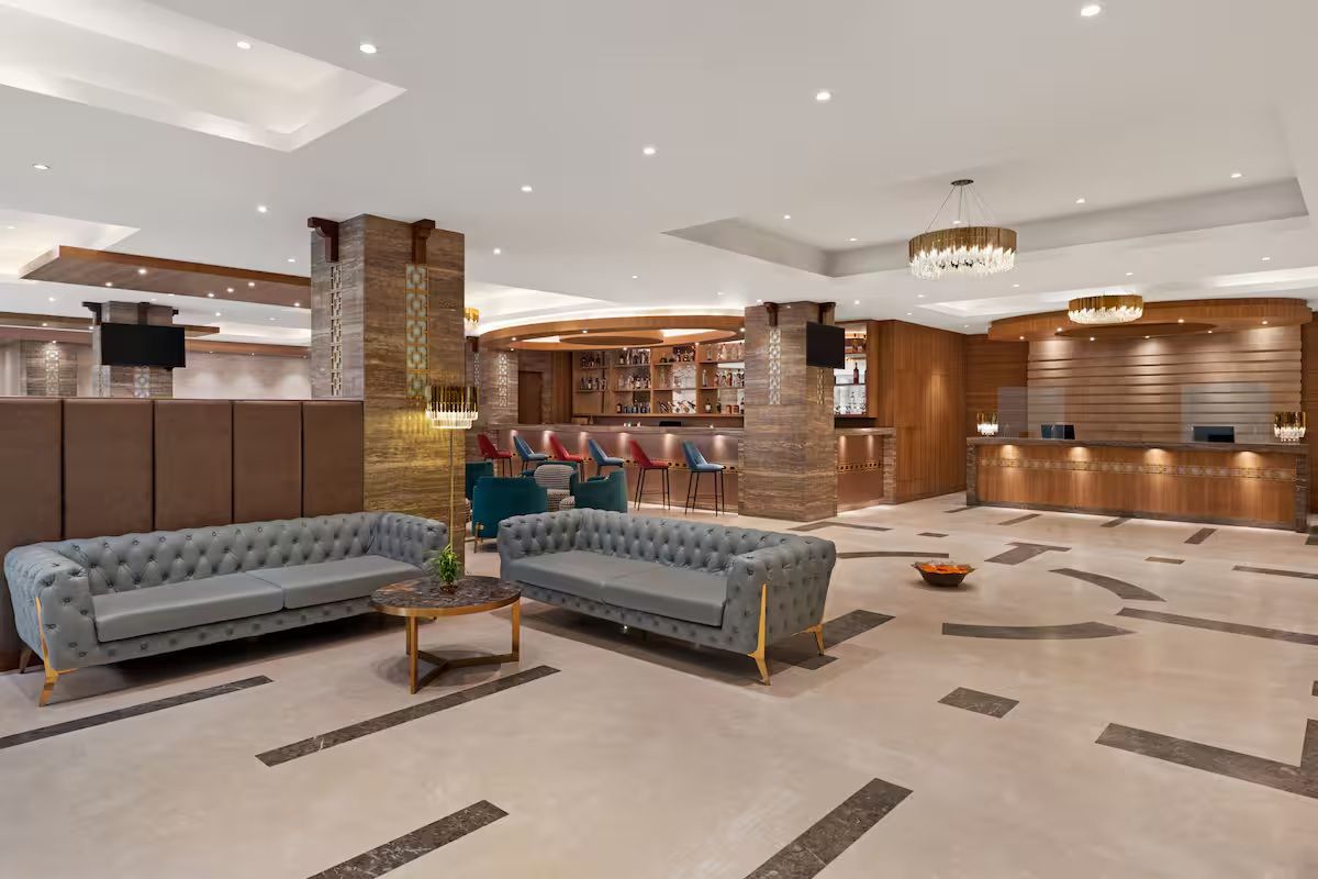 Ramada Encore by Wyndham thumbnail 18