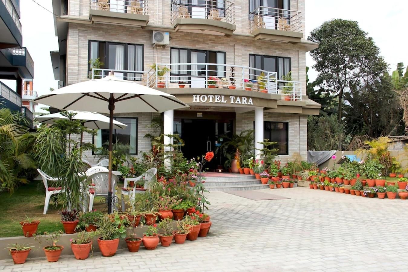 Hotel Tara thumbnail 4