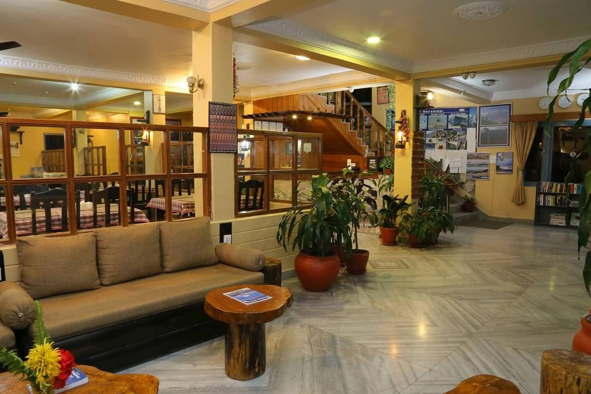 The Hotel Silver Oaks Inn thumbnail 2