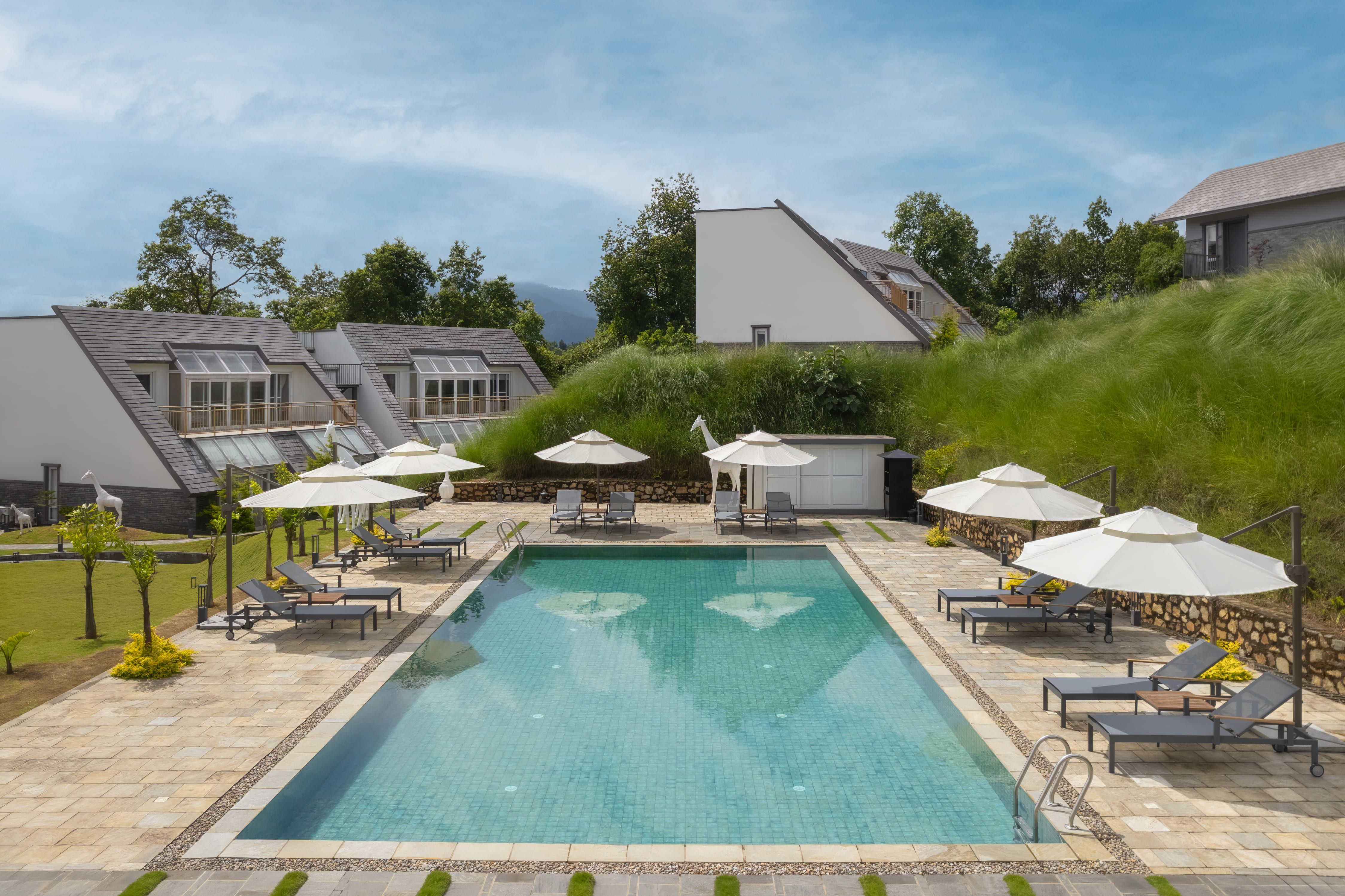 Himalayan Hideaway Resort Pokhara thumbnail 2