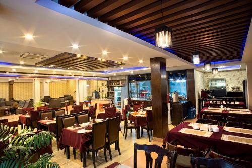The Address Kathmandu Hotel thumbnail 3