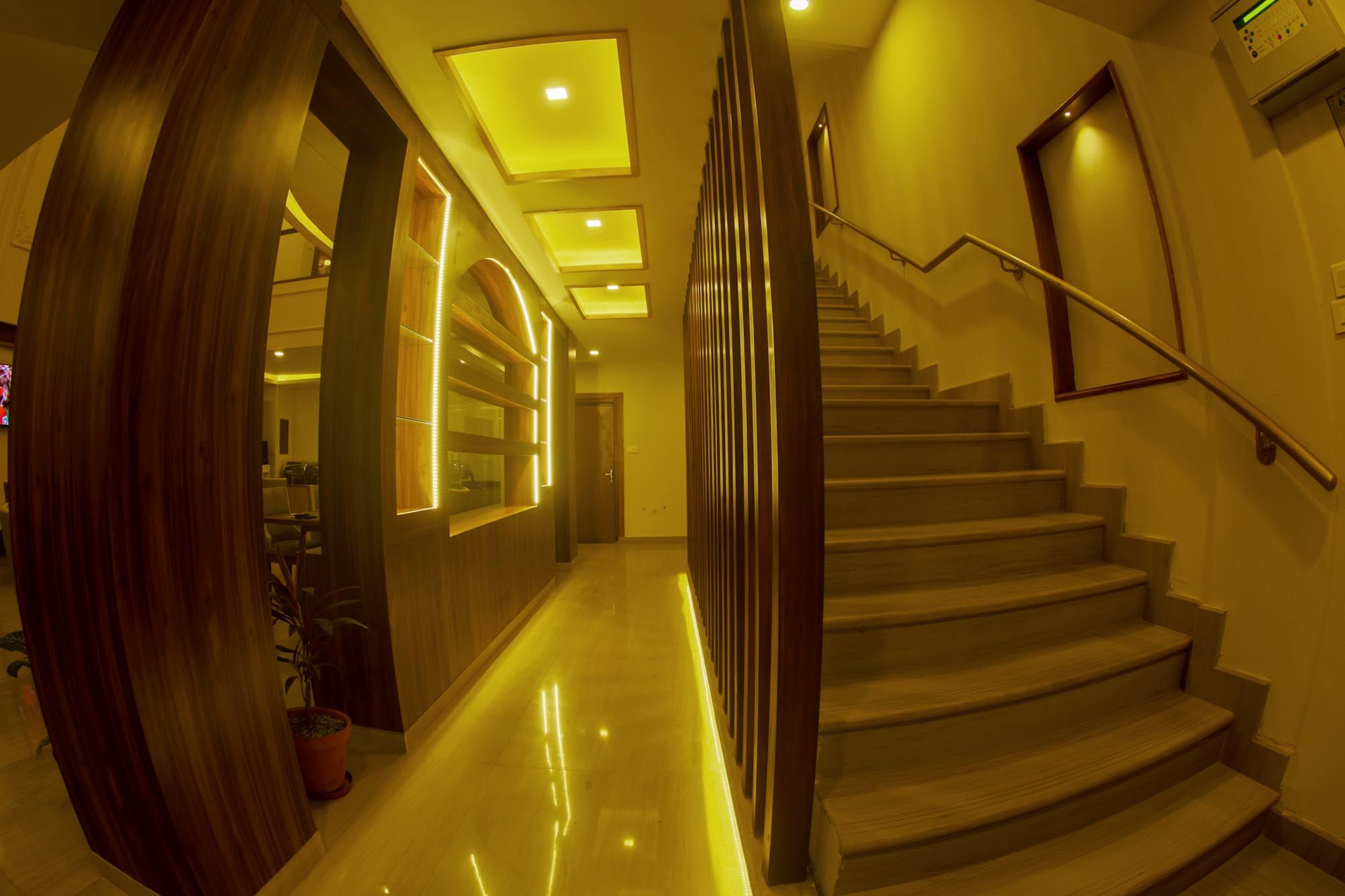 Hotel Fewa Trip thumbnail 16