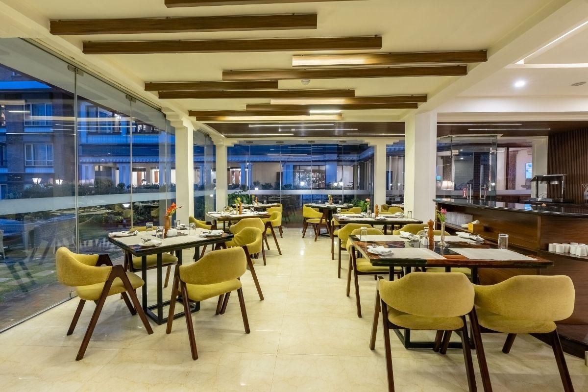 Shaligram Hotel & Spa thumbnail 12