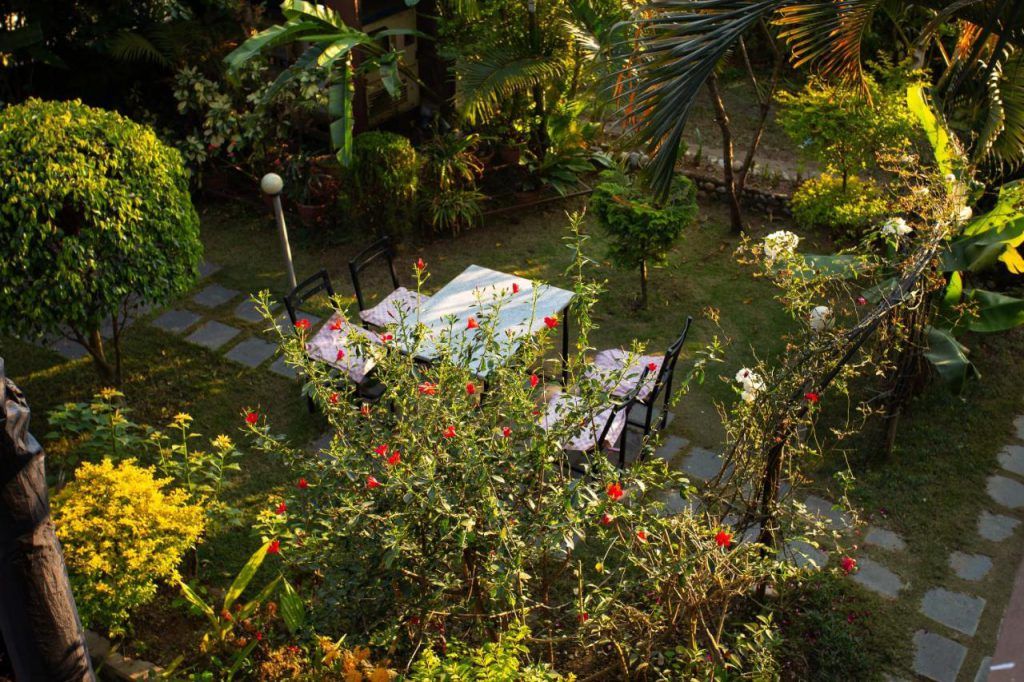 Hotel Orchid thumbnail 2