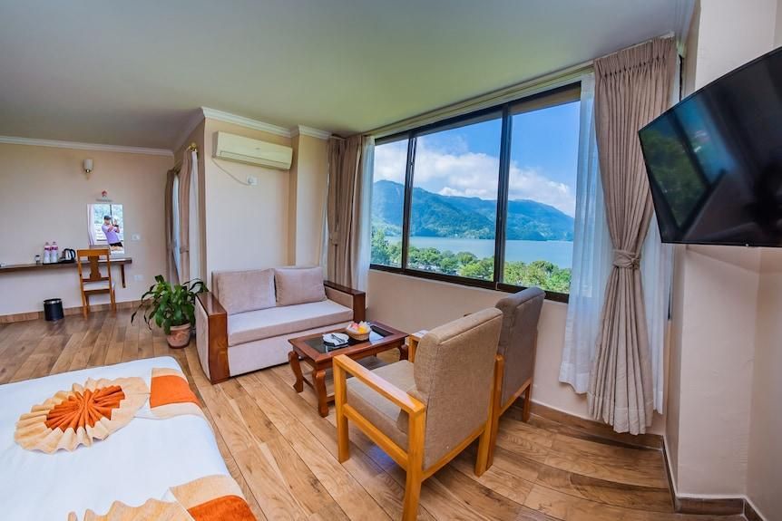 Phewa Suite