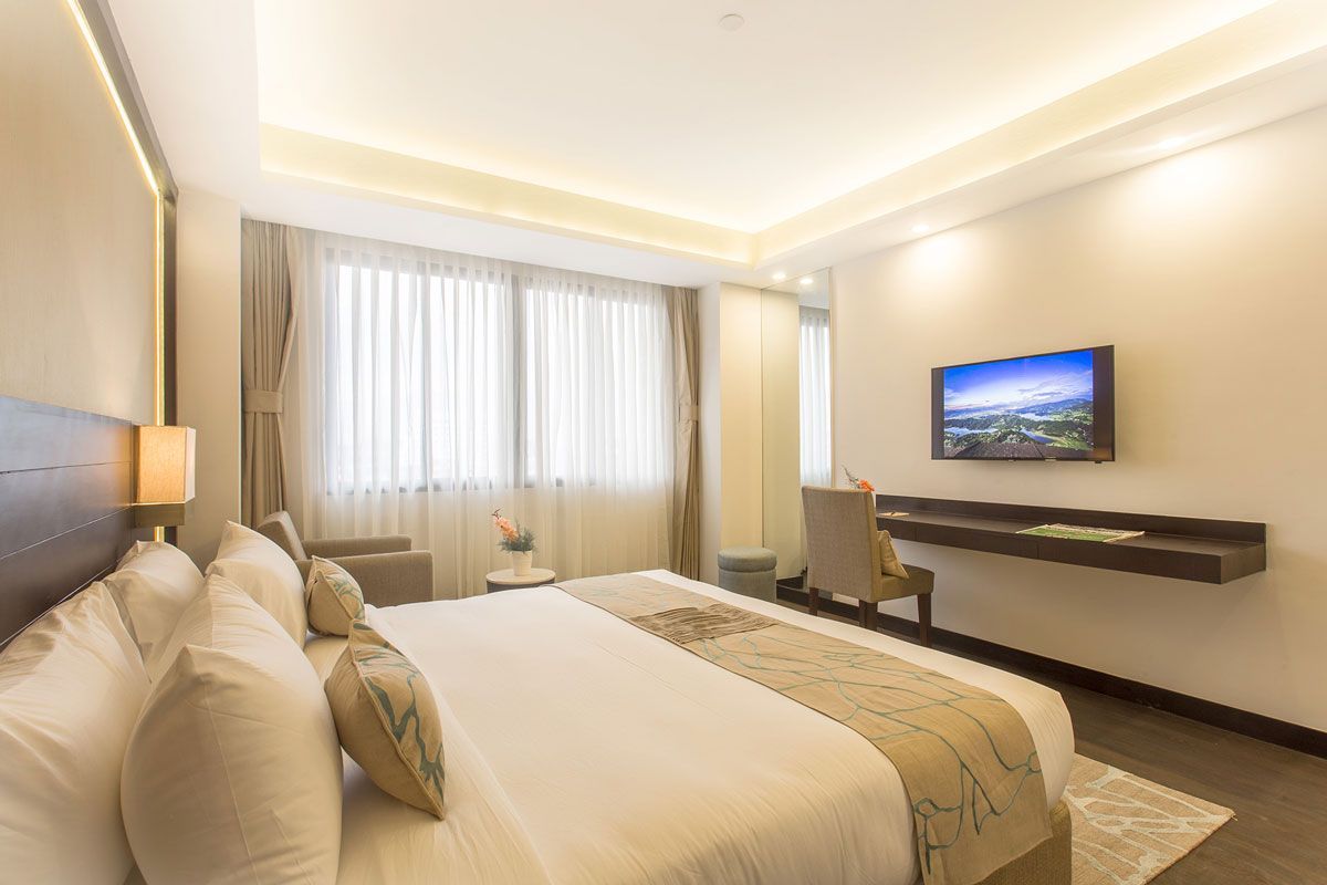 Business Suite — King