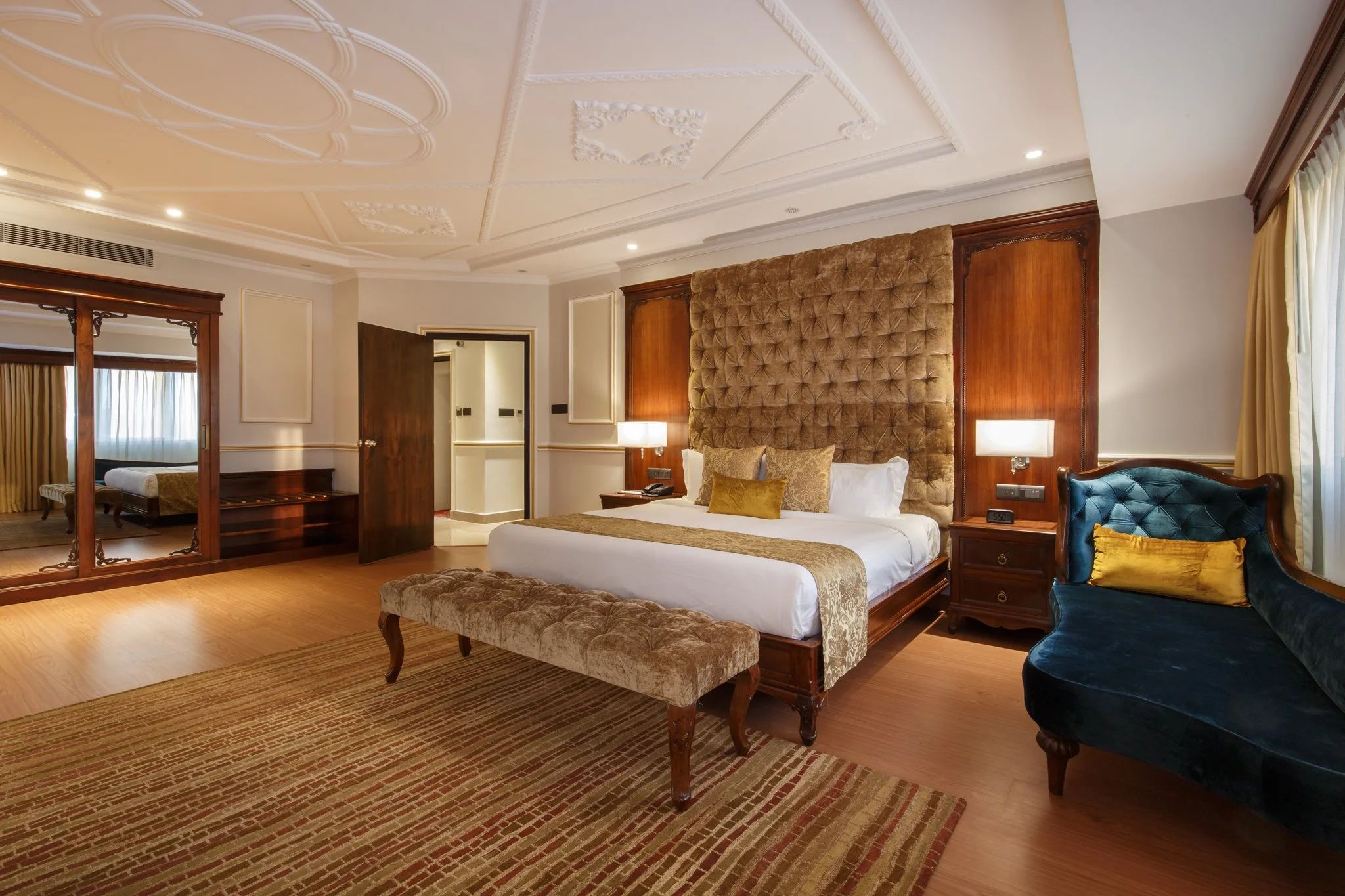 Royal Suite 