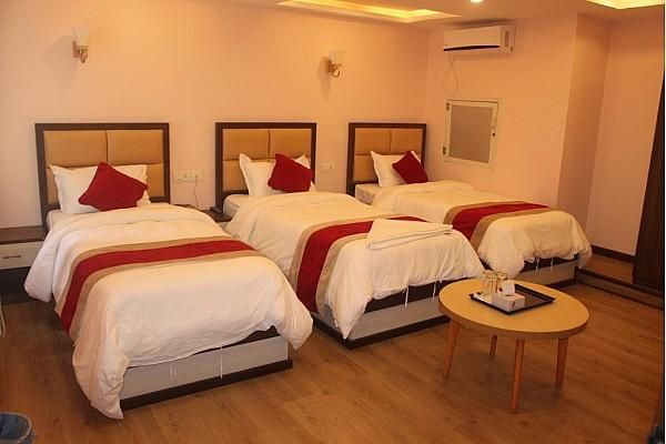 Deluxe Triple