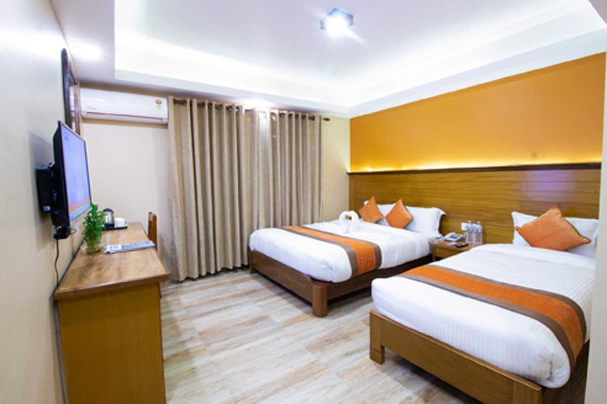 Deluxe Family Room
