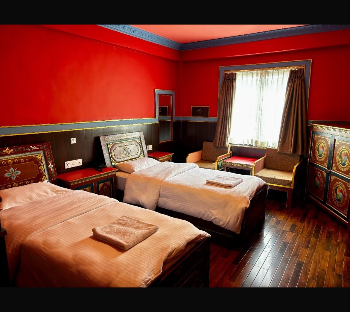 Twin Deluxe Ac Room