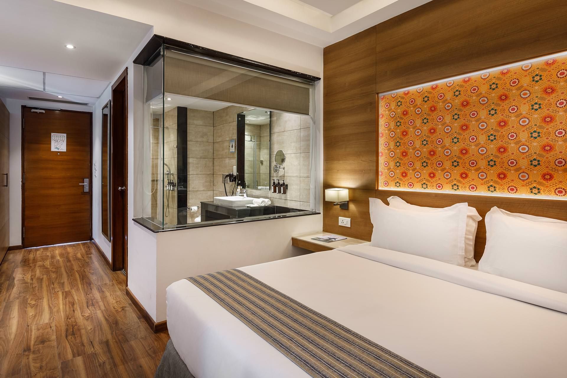 Executive Room with Balcony — King