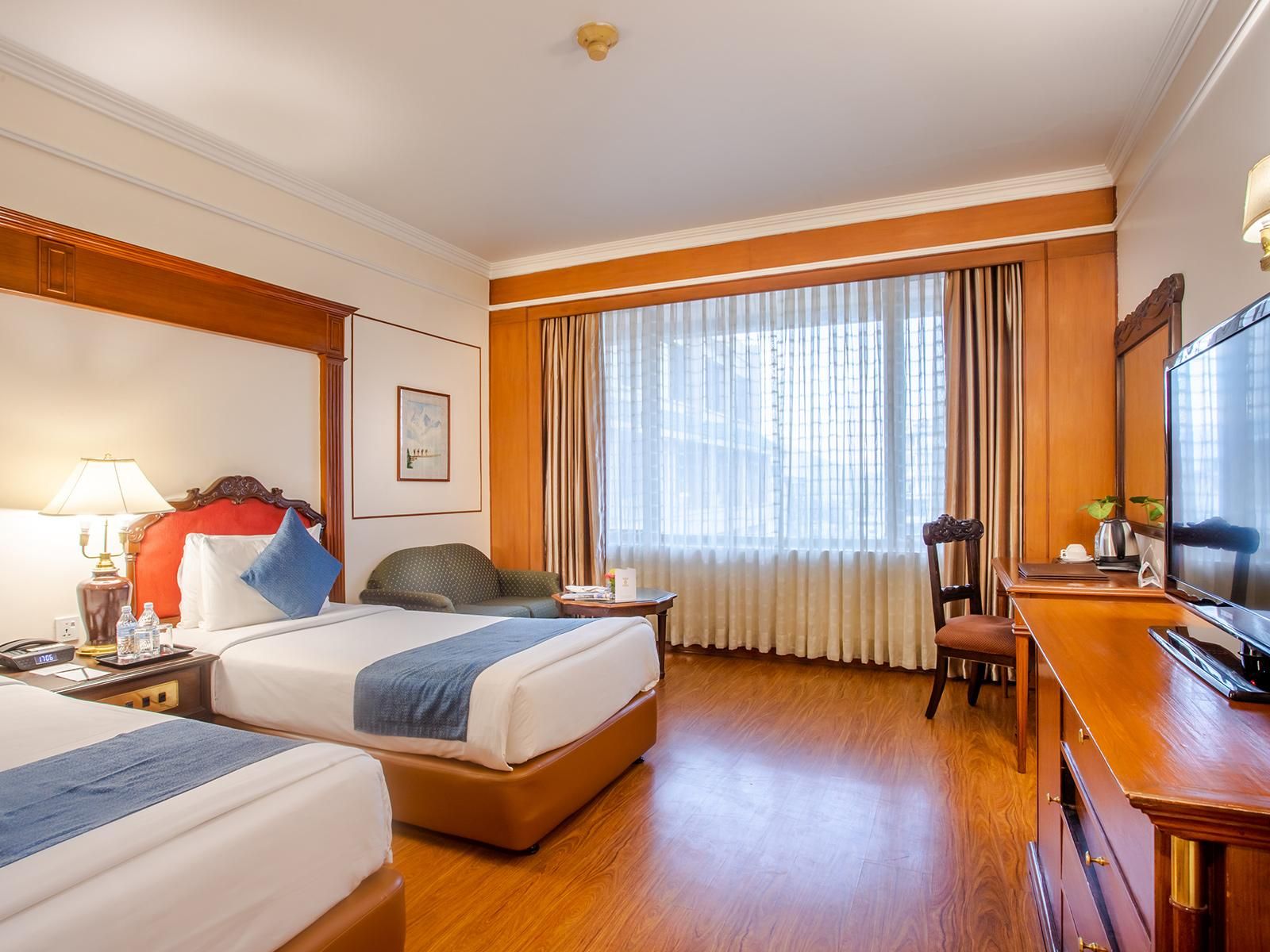 Deluxe Twin Room