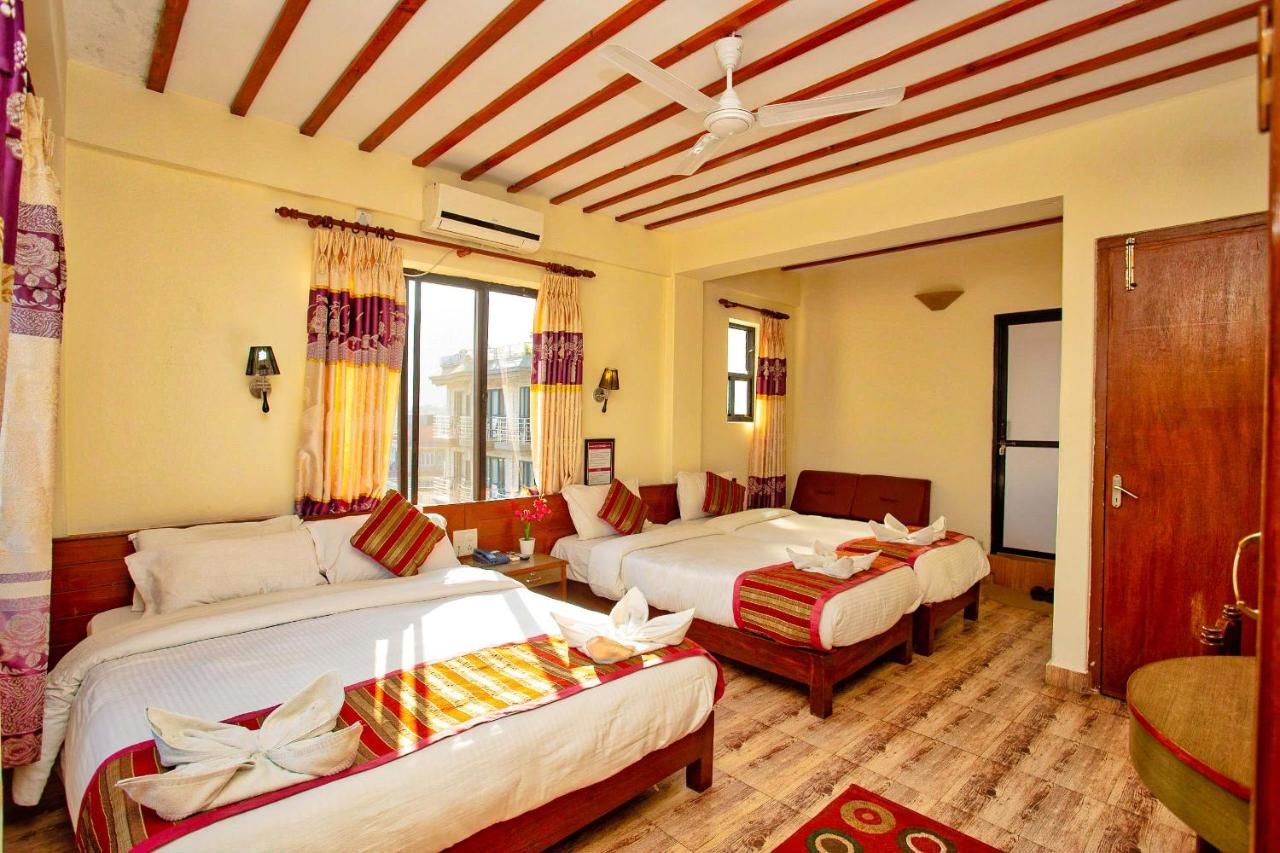 Deluxe Mountain View Room