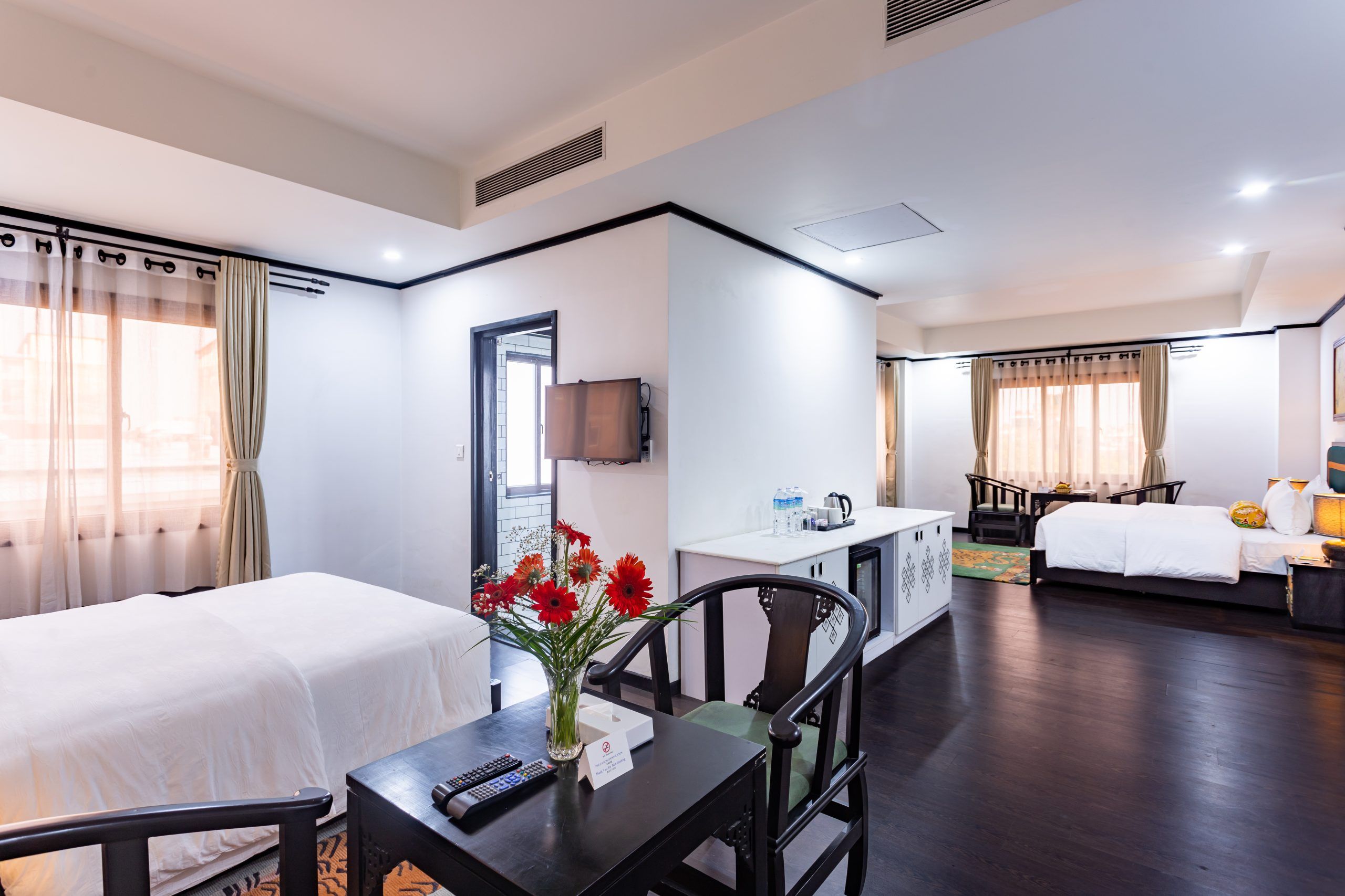 Deluxe Room — Double / Twin