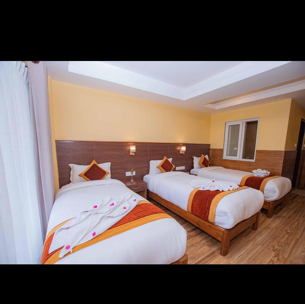 Deluxe Triple Room
